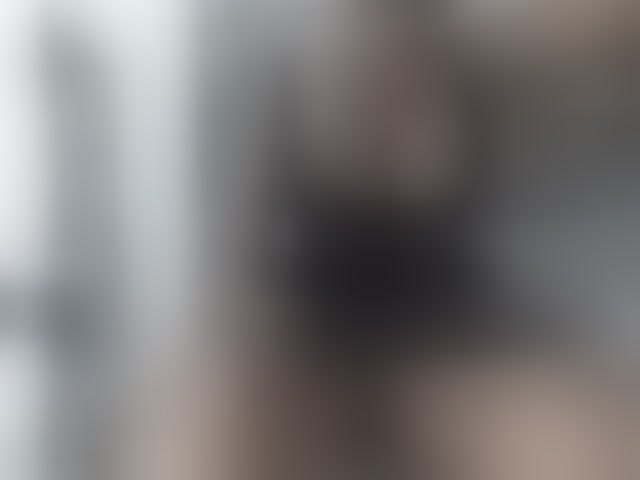 Live sex webcam photo for LiraRusso1 #293559016