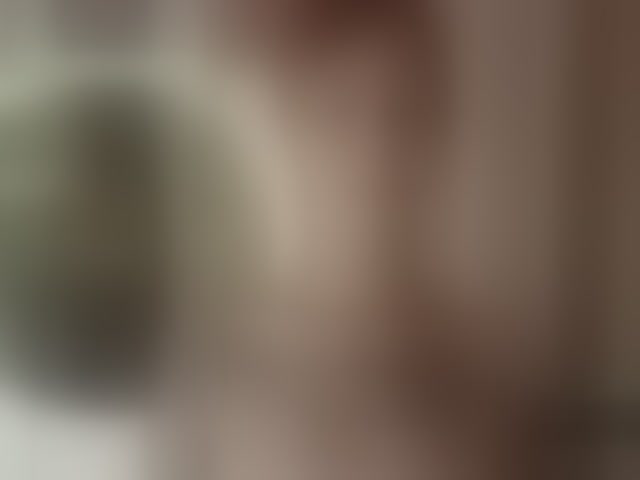Live sex webcam photo for LisLy #294303930