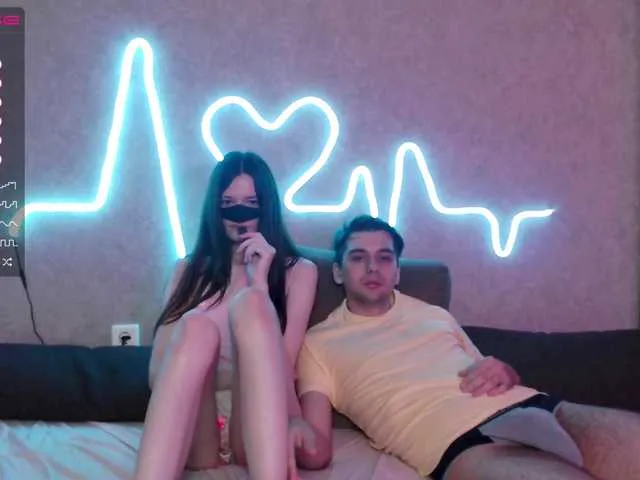 Live sex webcam photo for LisWemx #274255265