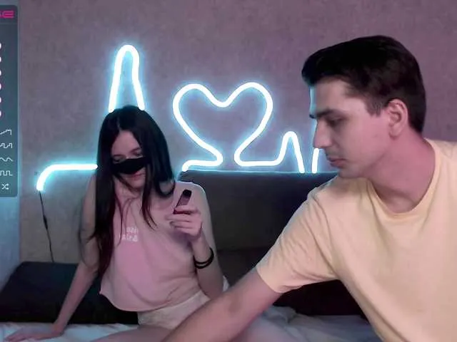 Live sex webcam photo for LisWemx #274274665