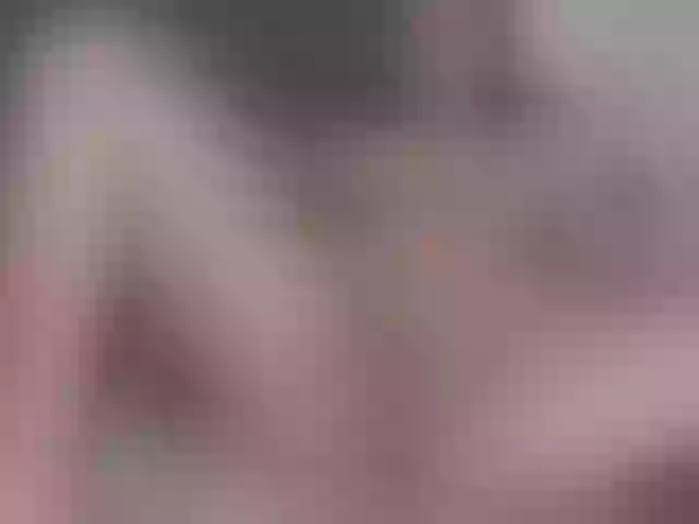 Live sex webcam photo for Lisa-hot1 #272726631