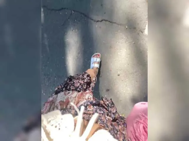 Live sex webcam photo for Lisa1225 #291285950