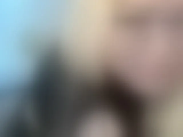 Live sex webcam photo for Lisa1225 #292610084