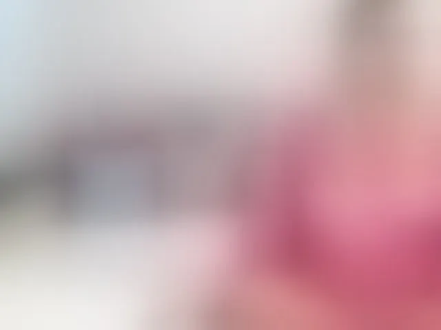 Live sex webcam photo for Lisa1225 #292658407
