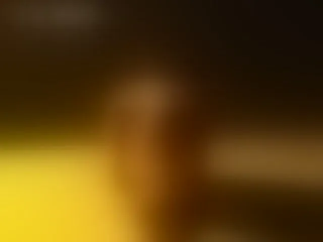 Live sex webcam photo for Lisa1225 #294239209