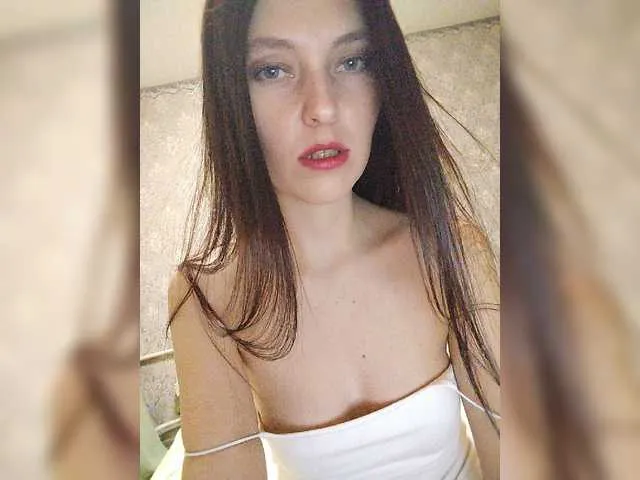 Live sex webcam photo for Lisa666-2 #277111309