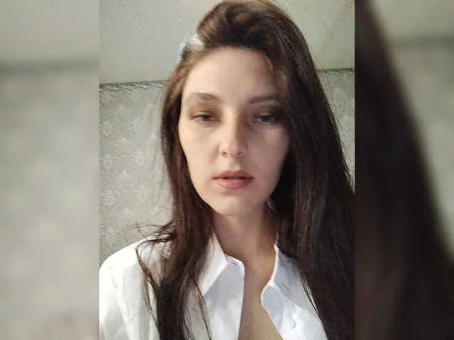Live sex webcam photo for Lisa666-2 #277153054