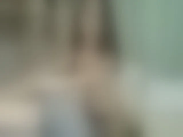 Live sex webcam photo for Lisa666-2 #277342648