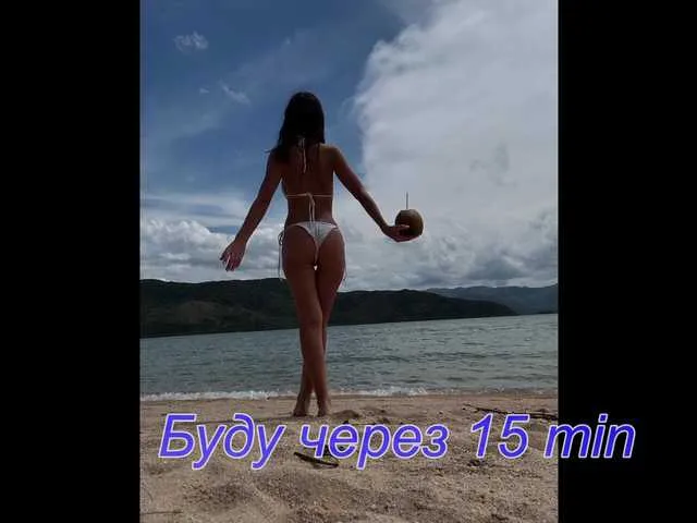 Live sex webcam photo for Lisa666-2 #291578698