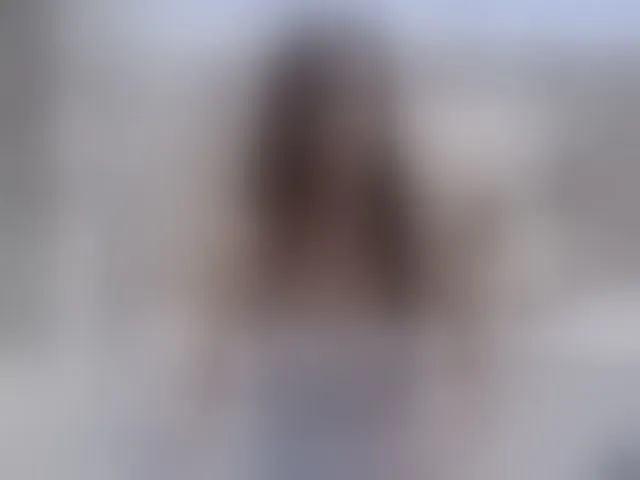 Live sex webcam photo for Lisa666-2 #292471097