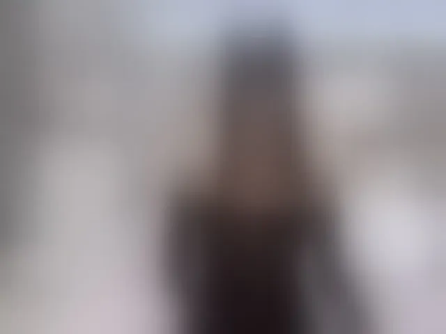 Live sex webcam photo for Lisa666-2 #292511982