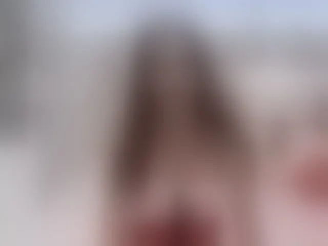 Live sex webcam photo for Lisa666-2 #292575287
