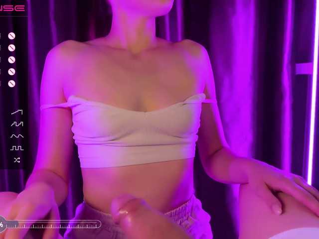 Live sex webcam photo for Lisa8Bob #276668631