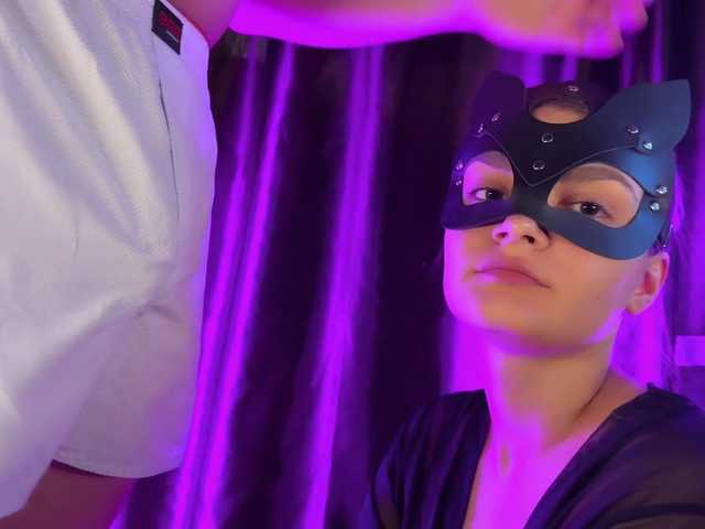 Live sex webcam photo for Lisa8Bob #277151749