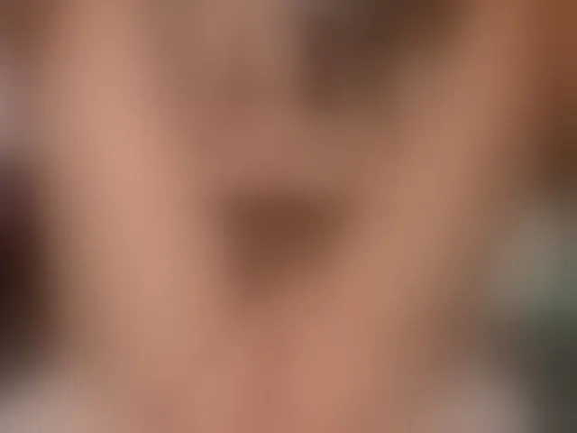 Live sex webcam photo for LisaAkira #293570233