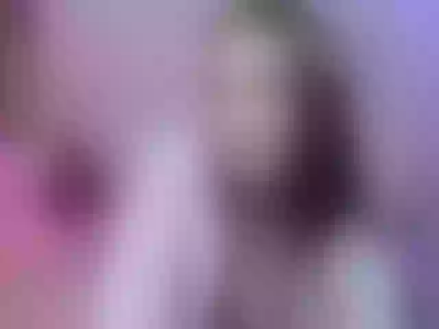 Live sex webcam photo for LisaAnn #277631799