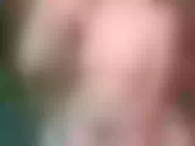 Live sex webcam photo for LisaAnn #278011555