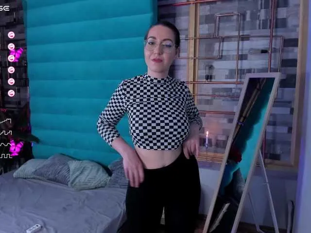 Live sex webcam photo for LisaAnneBlack #277709087