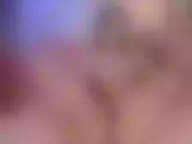 Live sex webcam photo for LisaBellic #273125538