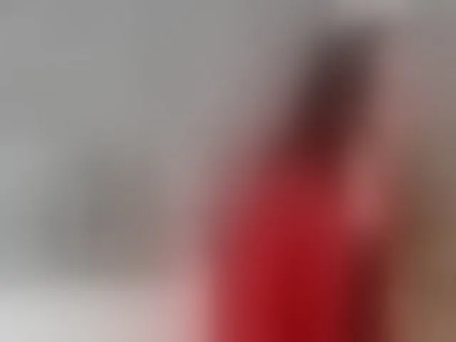 Live sex webcam photo for LisaCroft #293035484