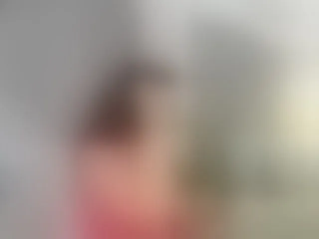 Live sex webcam photo for LisaCroft #293100256