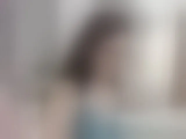 Live sex webcam photo for LisaCroft #293403794