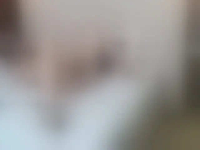 Live sex webcam photo for LisaCroft #293784605