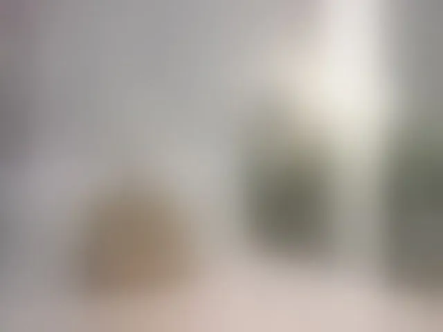 Live sex webcam photo for LisaCroft #293903543