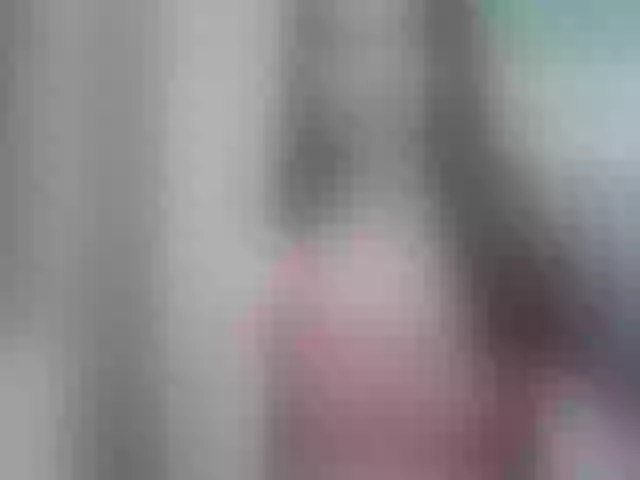 Live sex webcam photo for LisaDartov #290147614