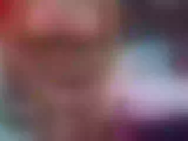 Live sex webcam photo for LisaFerrer199 #273378544