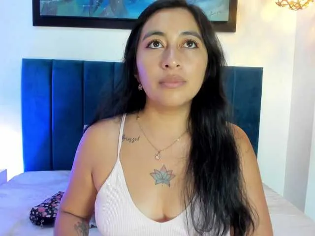 Live sex webcam photo for LisaHadwin #290733233