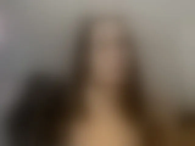 Live sex webcam photo for LisaJohnson #292438095