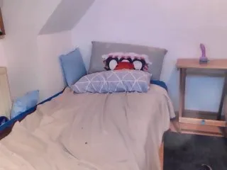 Live sex webcam photo for LisaKisa #127810456