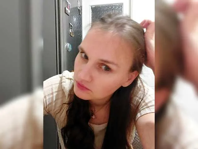 Live sex webcam photo for LisaLovHoney #292278057