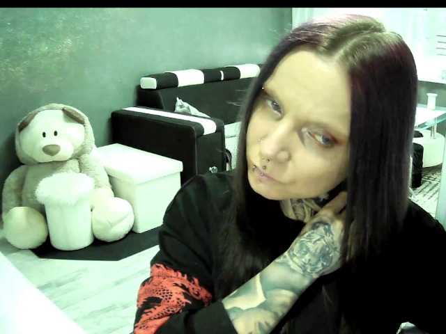 Live sex webcam photo for LisaModel #277781601