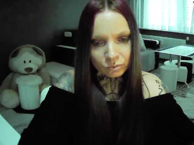 Live sex webcam photo for LisaModel #277803365