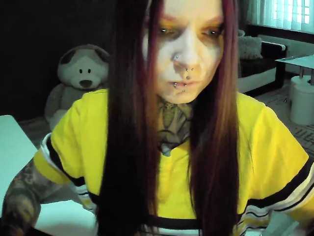 Live sex webcam photo for LisaModel #277872756