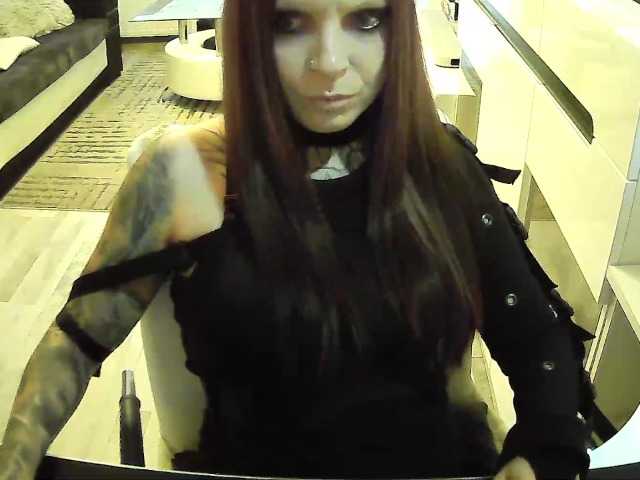 Live sex webcam photo for LisaModel #277985637