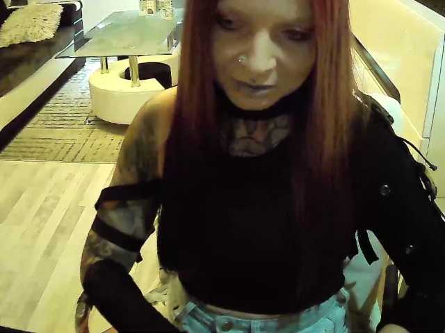 Live sex webcam photo for LisaModel #278060659