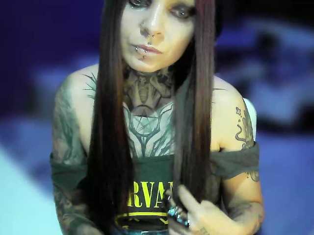 Live sex webcam photo for LisaModel #278102535