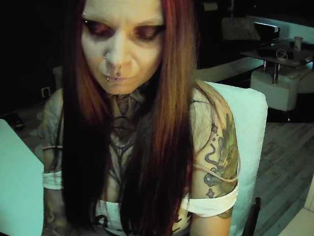 Live sex webcam photo for LisaModel #278113220