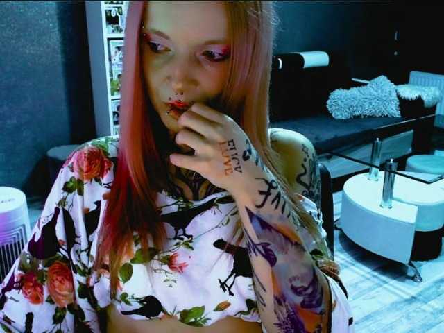 Live sex webcam photo for LisaModel #291791914