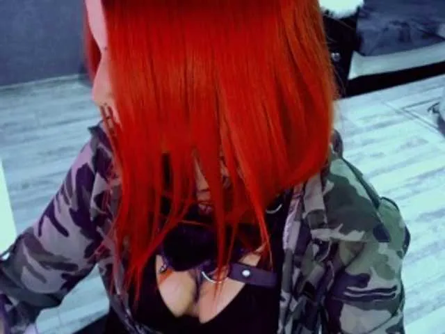 Live sex webcam photo for LisaModel #292859311