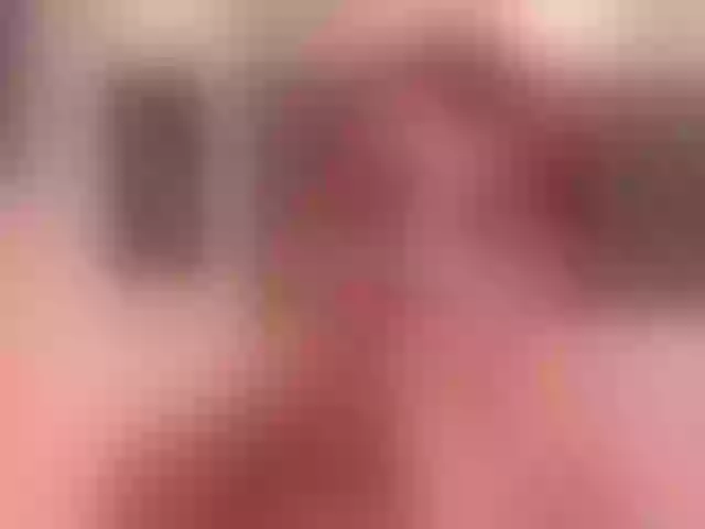 Live sex webcam photo for LisaMonroe #275628990