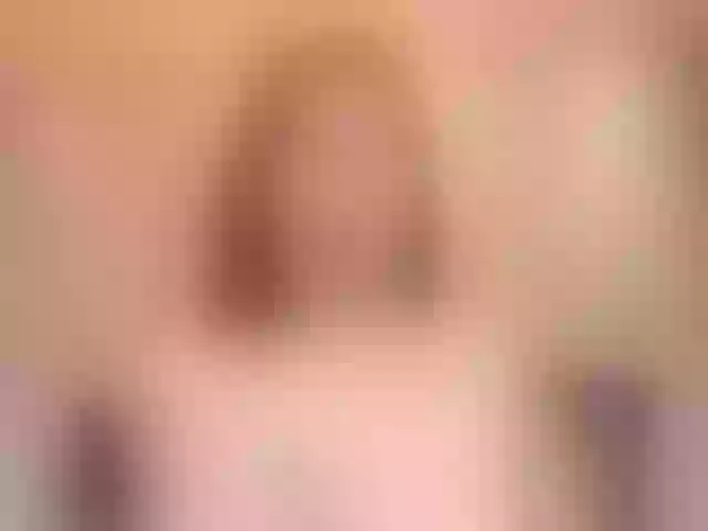 Live sex webcam photo for LisaMonroe #275908647