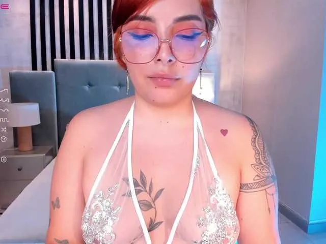 Live sex webcam photo for LisaMonroe #276024624