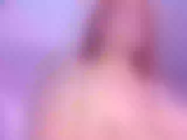 Live sex webcam photo for LisaMonroe #276094859
