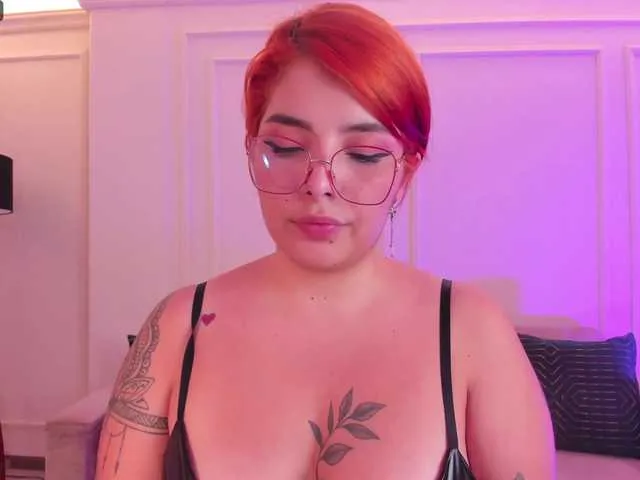 Live sex webcam photo for LisaMonroe #276230794