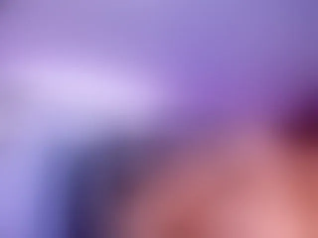 Live sex webcam photo for LisaMonroe #276298859