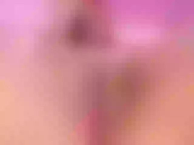 Live sex webcam photo for LisaMonroe #276496560